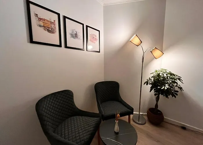 Apartment Shruti's *